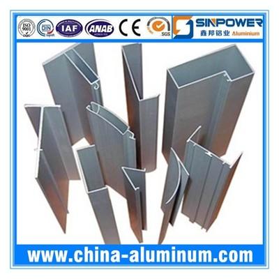 Chine Profil d'aluminium de portes de volet de rouleau de revêtement de poudre à vendre