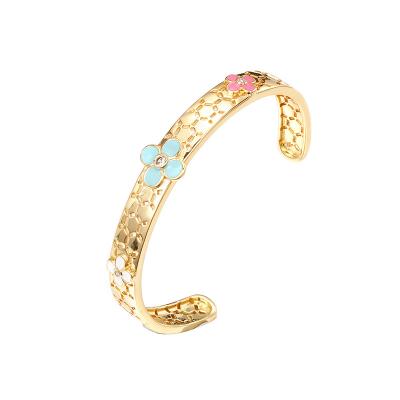 China TRENDY Customized Bracelet Fashion Personalized Women's Jewelry Four leaf Grass Bracelet 18K Gold Plated Lovely Charm Bracelet for sale