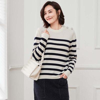 China Elegant Women Crew Neck Stripe Cashmere Pullover Sweater Anti-Shrink for sale