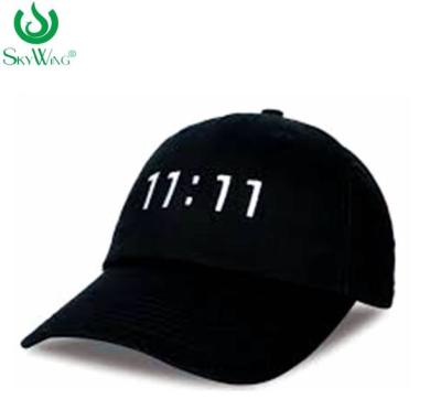 China Unique Fitted Embroidered Golf Hats , Custom Design Mens Golf Hats And Caps for sale