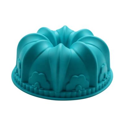 China Sustainable Food Grade Flower Crown Shaped Cake Silicon Mold 3D Bakeware Mold For Cake for sale