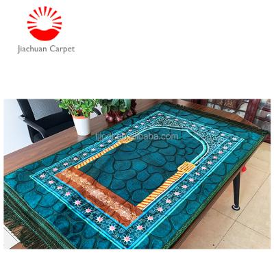 China Adhesive-protective mat for sale islamic portable foldable prayer rug travel islamic prayer mat for sale