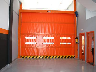 China Fast Moving Plastic Fabric Automatic Rolling Shutter Door with Heat Preservation for sale