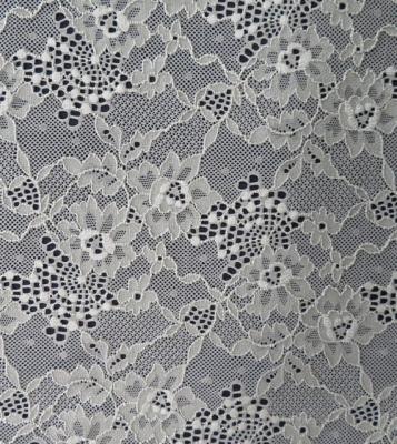 China Elastisches Spitze-Gewebe von Spandex u. von Nylon mit Klee-Blumen-Muster zu verkaufen