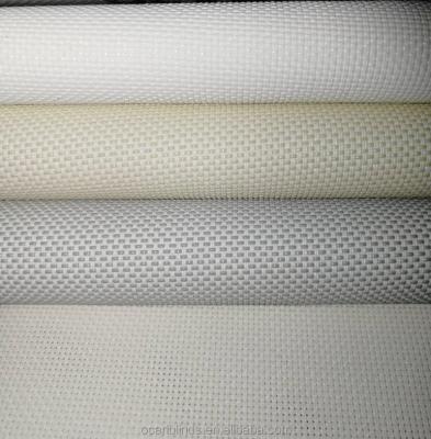 China PVC Shade 30% Polyester 70% PVC Window Blind Fabric Sunscreen for sale