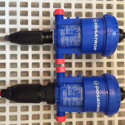 China Automatic Drinking Farms System Doser Dosatron Pump For Poultry Farm for sale