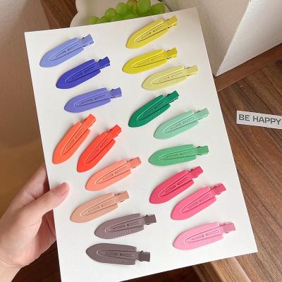 China Cute Hair Accessories Candy Color Non-listing Hair Clip Makeip Platypus Hairpin For Girls for sale