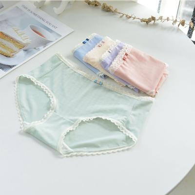 China Antibacterial Accept Order Quantity Yarn Briefs Cotton Female Underwear With Lace For Women Floral Lace Women's Panties for sale