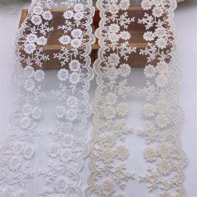 China Cotton Cotton Lace Up White Cotton Lace Trim Crafts/Costume/Larp/Sewing For Baby And Wedding Clothes for sale