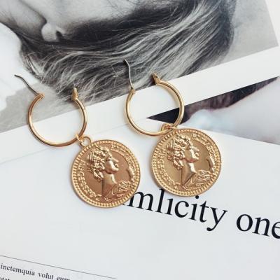 China Minimalist Elizabeth Portrait Hoop Dangle Drop Earrings Gold Coin Earrings BOHEMIA Dubnine Disc Women Jewelry Gift for sale