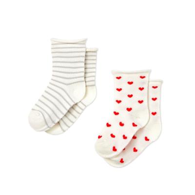 China QUICK DRY Factory Wholesale 2 Pairs Set Cute Dotted Baby Cotton Beanies Seamless Knitting Toddler Custom Kids Crew Socks for sale