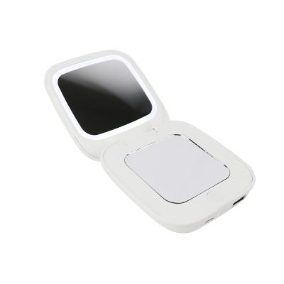 China GaN Tech 2020 hot selling 3000mah led compact makeup london lighted cosmetic mirror with power bank for sale