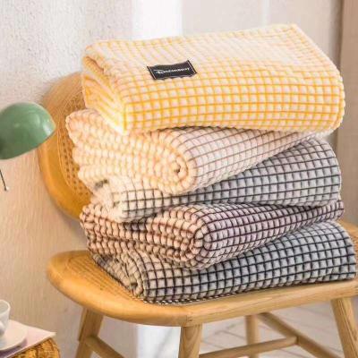 China Magnetic Cheap Blankets Shear Lot Minky Fleece Soft Warm Warm Running Blanket Anti-pilling For Winter for sale