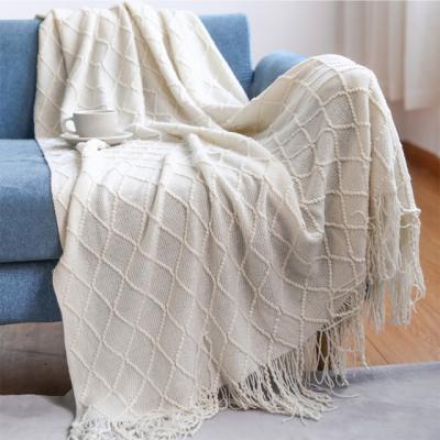 China Air Conditioning New Designs Knitted Tassel Folded Blanket With Fringe For Summer for sale