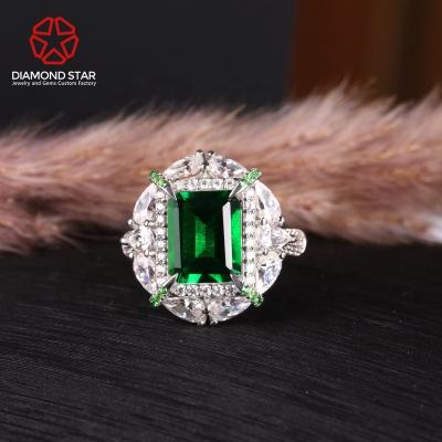 China DiamondStar Rings 14k 18k 24k Romantic Green Fine Jewelry Wedding Rings Green Cut Rings Lab Grown Diamond Moissanite Custom Jewelry for sale