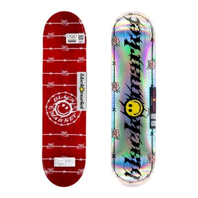 China Pro Adult Complete Skateboard 7 Layers Maple Wood Skateboard Deck For Extreme Sports And Outdoors for sale