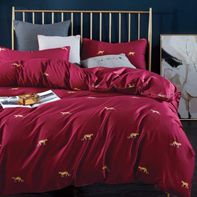 China Viable Dark Red Color Fashion Market Home Textile Flat Sheet Cotton Fabric for sale