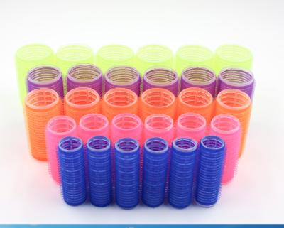 China PP+NYLON Eco-friendly Professional Durable Fashion Small Plastic Hair Rollers for sale