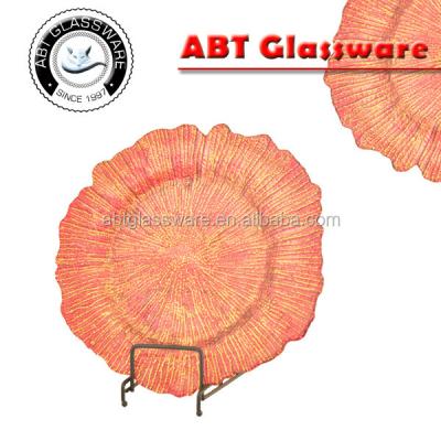 China Sustainable Bulk Charger High Quality Elegant Coral Red Glass Dish for sale