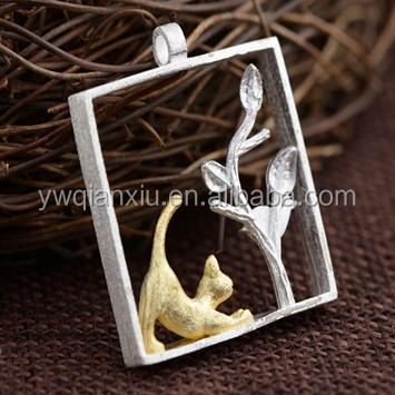 China Vintage s925 Gold Lovely Cat Simple Design Silver Plated Funny Pendants for sale