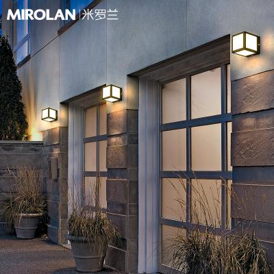 China 2020 simple and modern bestsell Amazon IP54 3/5W led outdoor wall light outdoor wall lamp solar cube landscape lights for sale