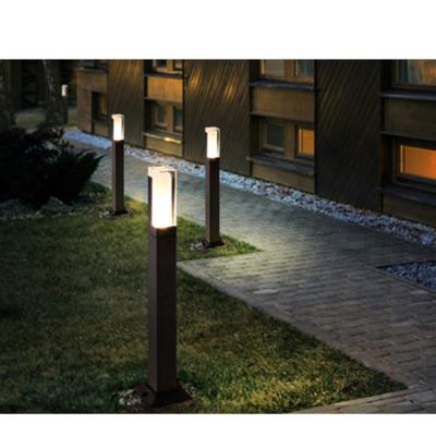 China Garden Factory Wholesale 3 Years Warranty IP54 Outdoor Solar Light for sale