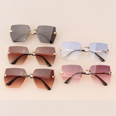 China Hexagonal Adult Vacation Mens Teenagers Teens Travel Fashion Sunglasses Girls Boys Hip Women Luxury Pilot Lens Trends Sunnies Manufactuer for sale