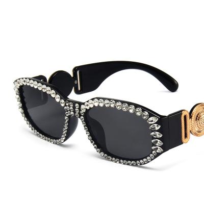 China Diamond Small Frame Polygonal Sunglasses Cat Eye Sun Glasses Fashion Sunglasses for sale