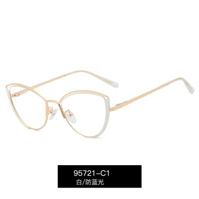 China 10 Years Experience Euromonk Metal Anti Sight 2021 Stylish Blue Light Glass Cat Eye Gold Alloy Frame Photocromatic for sale