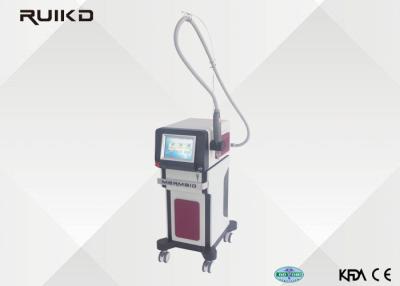 Chine 500W choisissent la machine de retrait de tatouage de laser de sourcil de ND Yag de Q-Commutateur d'impulsion à vendre