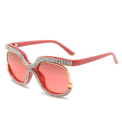 China Fashion Sunglasses New Classic Sunglasses Brand Custom men women Red Color Sunglasses High Quality Moissnaite Sunglasses for sale