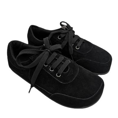 China Women's Fashion Daily Life Tipsietoes Slip On Shoes Bare Foot Round Black Genuine Leather Casual Flat Women Sneakers for sale