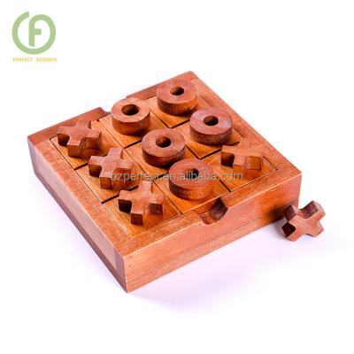 China Customized Indoor Outdoor Wooden Wooden Tic Toe Tac Toe With Case For Children Kids Educational Toy for sale