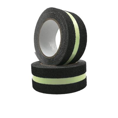 Chine High Quality Waterproof Safety Stair Grip Tape Green Anti Slip Tape Glow in Dark Tape Waterproof Full Glow in Dark Anti Slip Tape à vendre