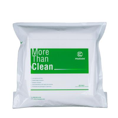 China 9 Inch Polyester 110g Microfiber Promotional Cleanroom Wiper White Stocked 100% Dustproof Wiping Cloth for sale