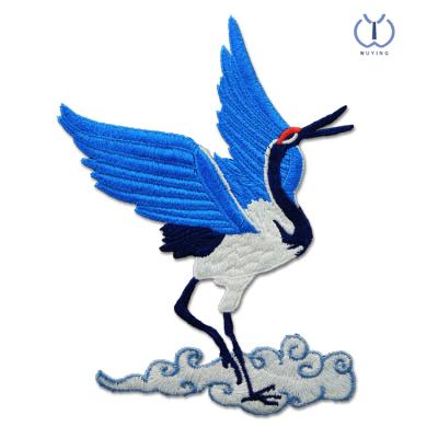 China Factory Direct Sales Crane Embroidered Animal Patches Handmade Factory Large Size Red-crowned Crane Embroidered Patches Decorative Patches for sale