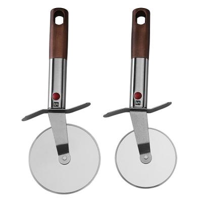 China Viable Factory Kitchen Instruments Multifunctional Pizza Cutter Utensils Stainless Steel Pizza Baking Cutter for sale