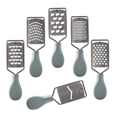 China Yangjiang Factory Best Selling Kitchen Instruments Lemon Zester Grater Stainless Steel Cheese Viable Titanium Clad Grater for sale