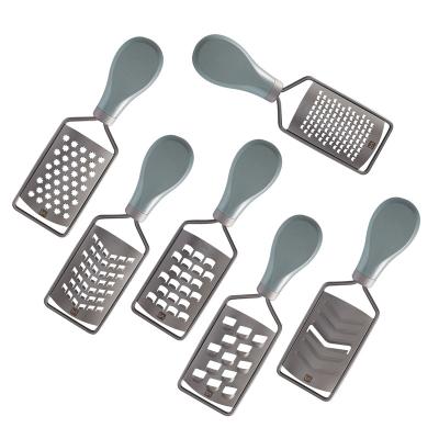 China Latest Viable Wholesale Kitchen Cheese Ginger Grater Kitchen Supplies Mini Stainless Steel Cheese Grater for sale