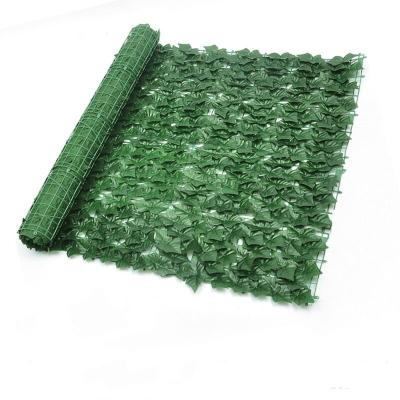 China Environmental Friendly And Pollution Free Plastic Privacy Screen Fence Faux Leaf Hedge Board Decorative Panel Selling à venda