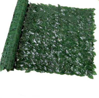 China Environmental Friendly And Pollution Free Green Artificial Wall Cover Fence Roll Decorative Privacy Leaf Sheet zu verkaufen