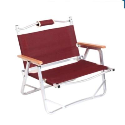 China 600D Camping Chair Modern Portable Foldable Beach Chair With Armrest for sale