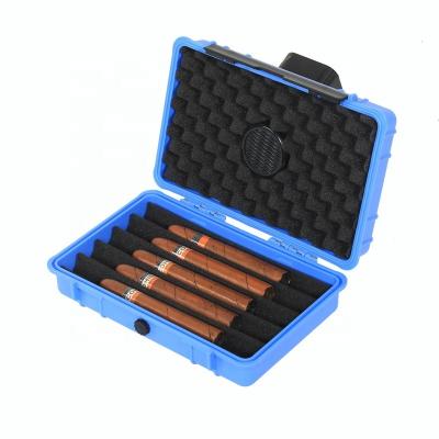 China 5 Waterproof Waterproof Hard Plastic Cigars with Humidos and Foam Travel Cigar Case for sale