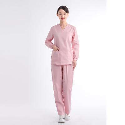 China Customized hospital logo to scrub medical uniforms men's female hospital nursing uniforms scrubs beauty salon nurse hospital uniform for sale