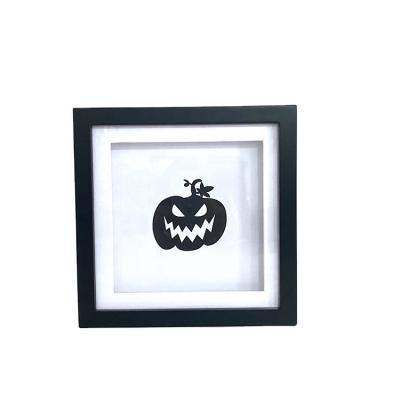 China Halloween New Design Hot Selling Wooden Photo Picture Frame For Halloween Decorations for sale