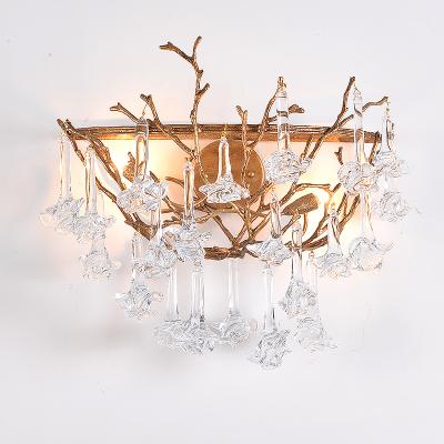 China Modern European Creative Led Bedside Reading Lights Maple Leaf Wall Lamp Antique Bronze Indoor Bedroom Chandelier Lighting for sale