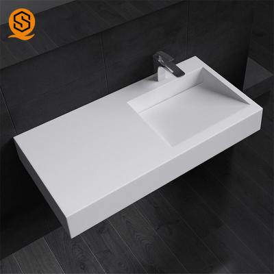 Chine Mur extérieur solide Hung Lavabo Wash Basin de lavabo d'ODM d'OEM à vendre