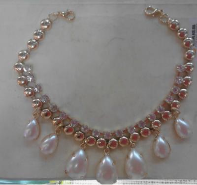 China Natural Pearl handmade necklace with Custom shape Sliced Gemstone for sale