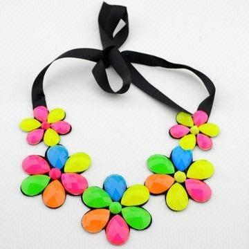 China Special Alloy and Rhinestone Handmade Beaded Jewelry with Multi Shape Imitation for sale