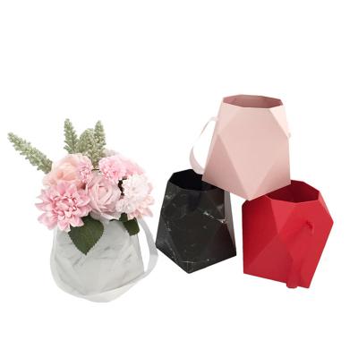 China Recycled Materials Customize Luxury Creative Fashion Pink Flower Box Birthday Mothers Day Gift Box Packaging With Lid for sale